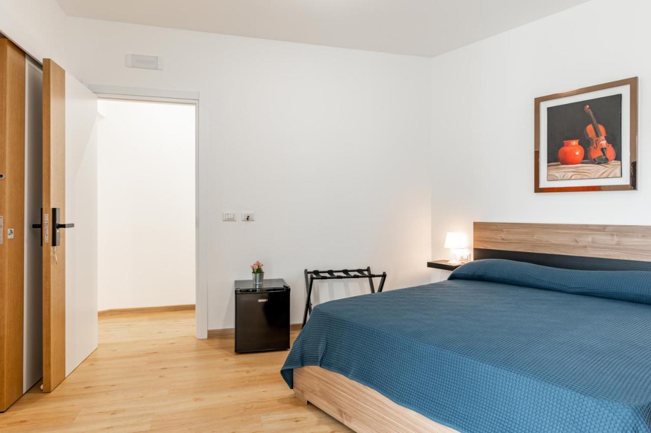 Catania Central Guest House - Rooms With Balcony Extérieur photo
